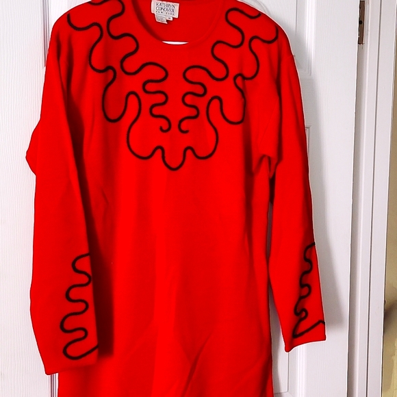 Women's Dress - Picture 1 of 5